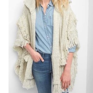 Women’s Gap Fringe Poncho Stone One Size